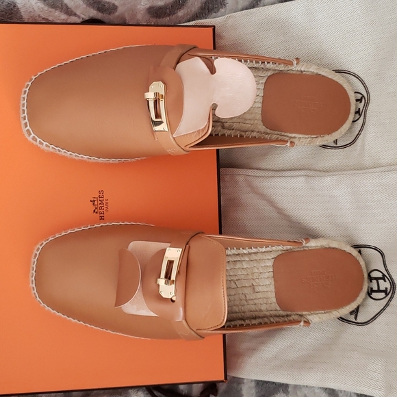 Hermes Espadrille Mule Brown Natural Goatskin Kelly Buckle size 40EU or 10US - Picture 3 of 17